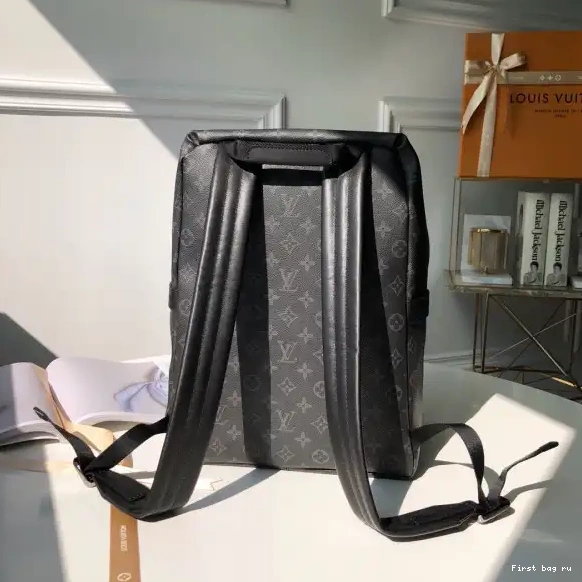 First bag ru Vuitton Backpack Louis 0624